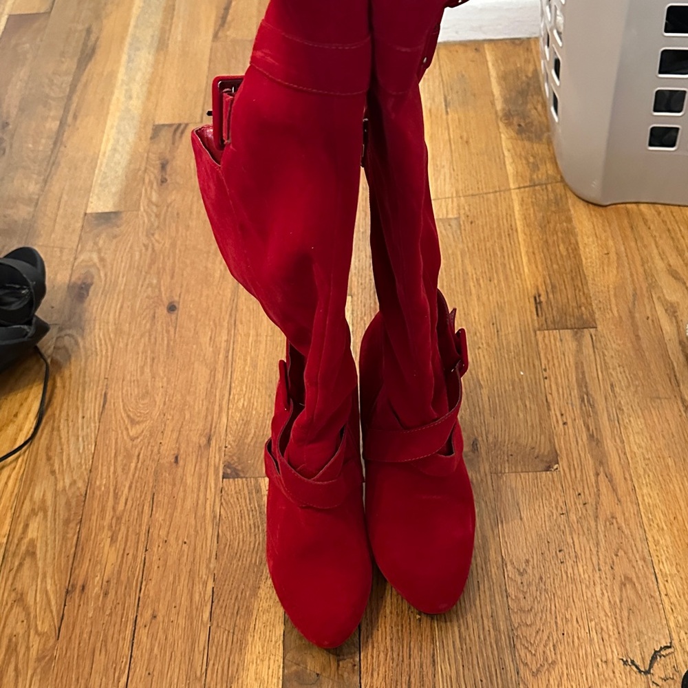 Windsor Red Boots